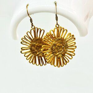 Gold Plated Straw Flower Dangle Drop Wire Earrings